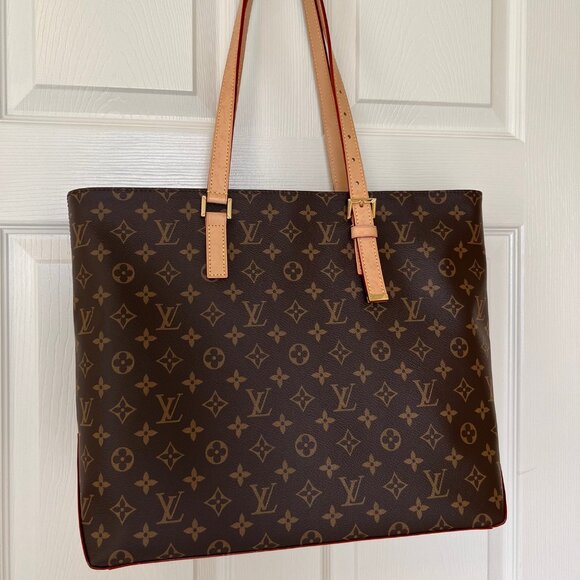 LOUIS VUITTON ~ MEZZO (EUC) - Picture 1 of 16
